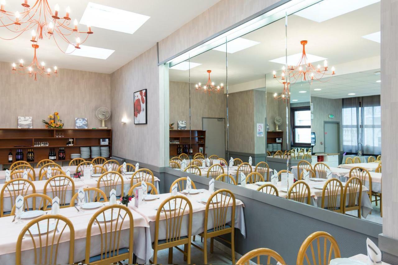 Hotel Concorde Lourdes Zewnętrze zdjęcie